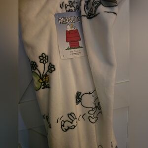 Easter Peanuts Snoopy Pet Throw Blanket